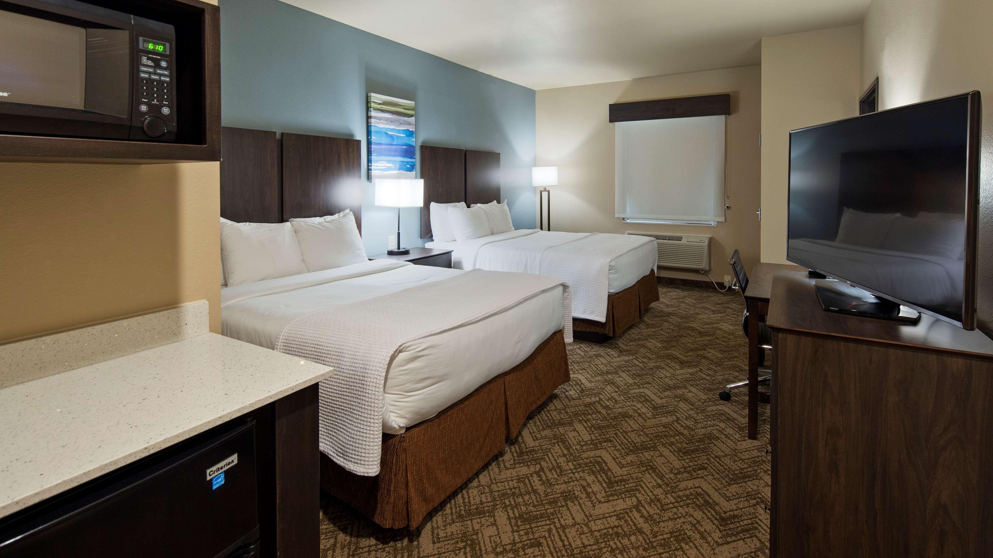 Best Western Golden Spike Inn & Suites Hill City Exterior photo